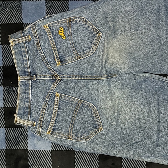 Vintage. CHIC by H.I.S. Jeans. Slight Flare. Zipper-fly. Women's size 6/7 - Picture 6 of 15